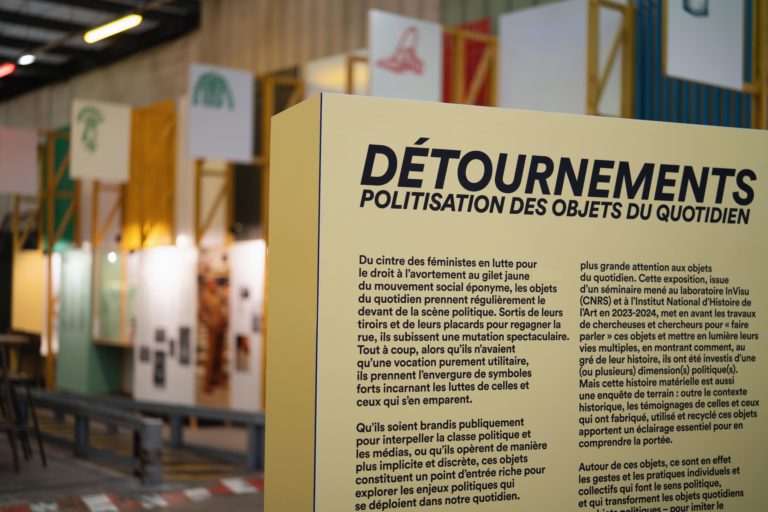 Photographie de l'exposition "Détournements" à Ground Control